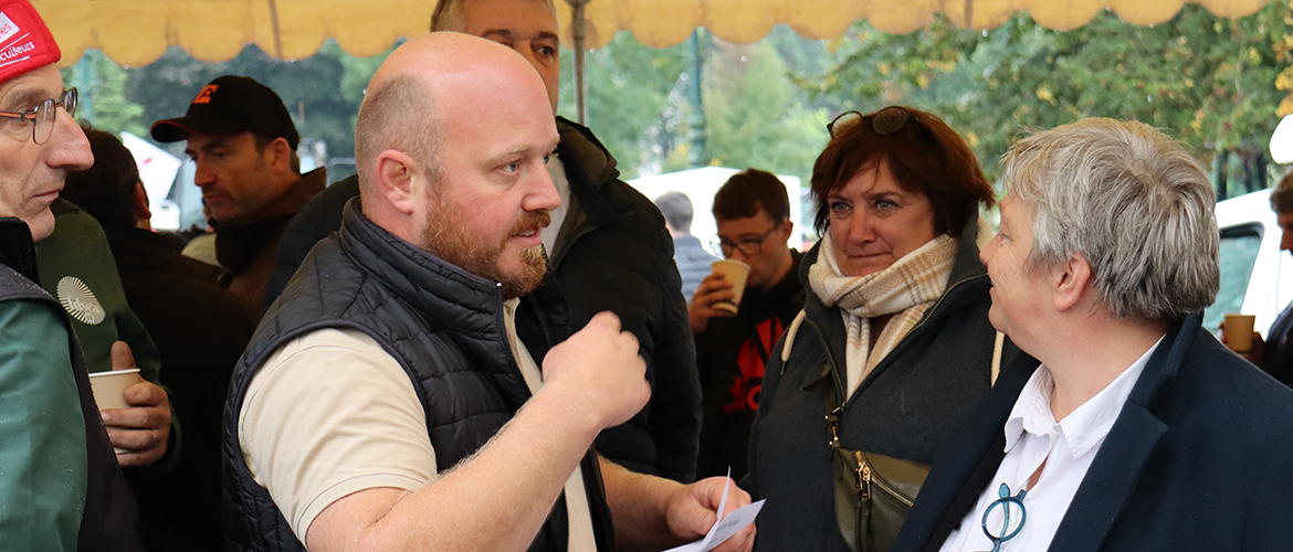 Nicolas Lallemand, co-président des JA 88 a alerté la Préfète des Vosges, Valérie Michel-Moreaux sur la nécessité de réviser le schéma cynégétique. © Photo Marion Falibois