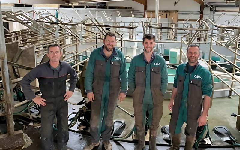 Tony, Bertrand, Charles et Nicolas, les gérants du GAEC Bastien - Douchet. © FDSEA 88