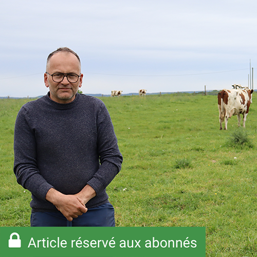 Hervé Thiery est producteur de lait et d’agneaux de bergerie. © Photo Marion FALIBOIS
