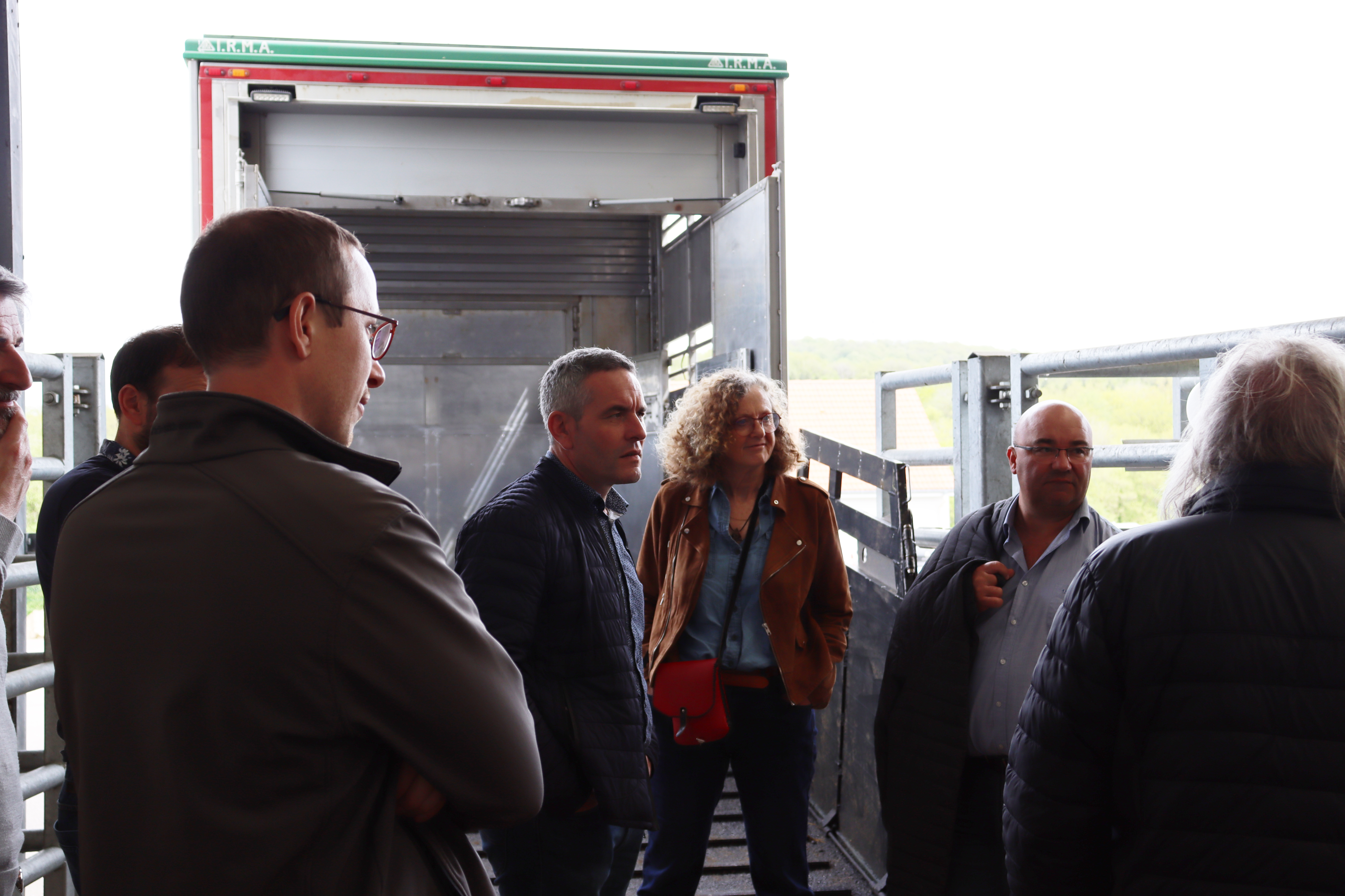 (De G. à D.) Xavier Lerond, président d’Interbev Grand Est, Anne-Marie Vieu, directrice de la Chambre d’Agriculture des Vosges et Thierry Bajolet, directeur de la FDSEA 88 ©Marion Falibois