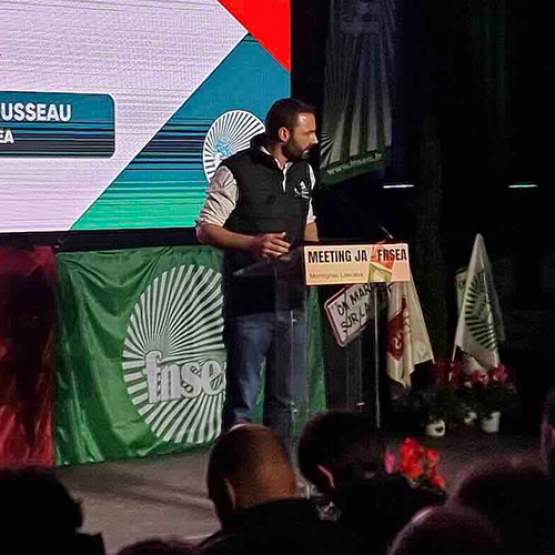 Pierrick Horel, président de Jeunes Agriculteurs lors du meeting du 4 décembre 2024. © Photo DR
