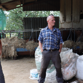 La visite se déroulait sur l’exploitation de Mickael Cleuvenot, éleveur allaitant sur la commune de Fraize. © Photo Marion Falibois