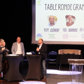 (de G. à D.) F. Pecheur, animateur de la table ronde, J-L. Vallee, expert-comptable associé Batt& Associé/pdt de Vosges Plaine d’Action, P. Barrois, dirigeant la Maison Barrois/pdt de Vittel Union, et P. Clément, pdt FDSEA 88/gérant EARL de Laxiere. © M.F