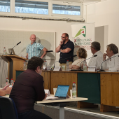 Éric Virion et Damien L’Huillier ont présenté la charte agrivoltaïque. © Photo Mélanie Becker