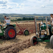 Christian Micard et ses enfants participent régulièrement aux manifestations agricoles du département dans le cadre de démonstrations. © Photo famille Micard