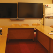 Dans le cadre de mobilisations nationales, les représentants départementaux des syndicats majoritaires ont défendu les revendications des agriculteurs vosgiens à la Préfecture. © Photo Marion FALIBOIS