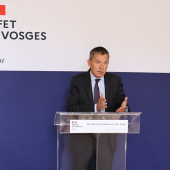 Laurent Marcos, directeur de la DDT 88 et Blaise Gourtay, préfet des Vosges, lors de la conférence de presse délivrée le 10 septembre. © Marion FALIBOIS