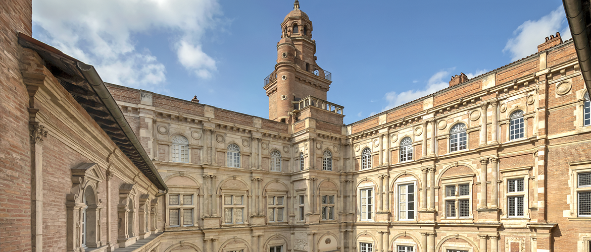 Hôtel D'Assézat Toulouse (Cour D'honneur) © DR Hôtel D'Assézat Toulouse (Cour D'honneur) © DR
