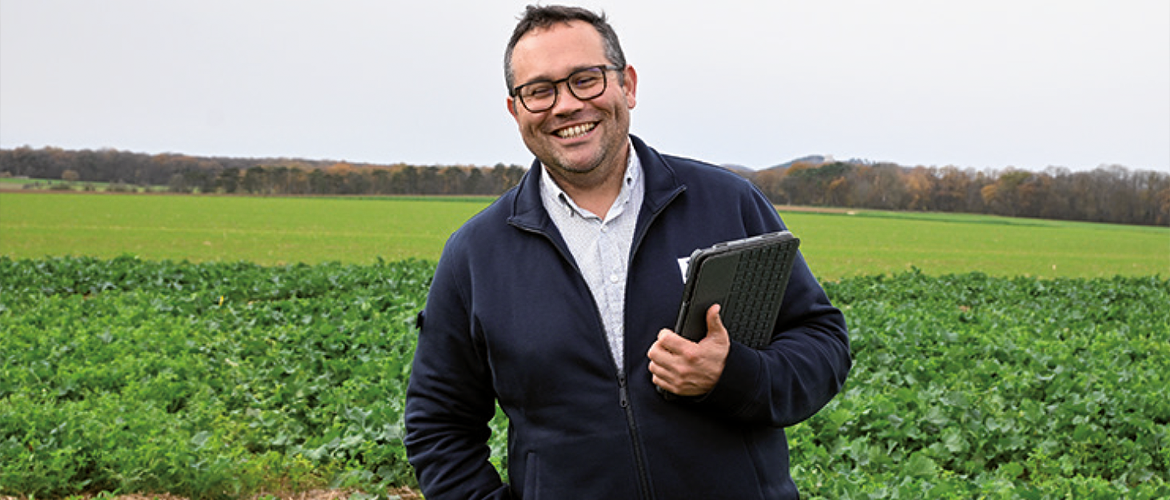 Julien David, agriculteur et responsable des essais sur la fertilisation chez Emc2. © Photo DR