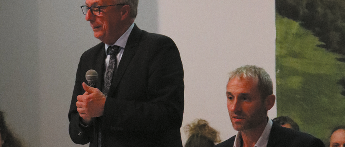 Ancien et nouveau présidents de l'Ermitage : Daniel Gremillet et Rémy Benoit. © Photo Marion FALIBOIS