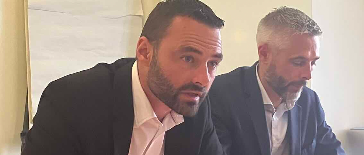 (De G. à D.)Pierrick Horel, président des Jeunes Agriculteurs et Quentin Le Guillous, secrétaire général. © Photo Actuagri