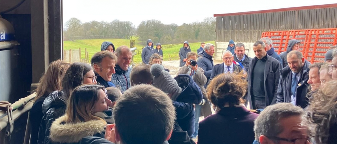 Le 3 février, Emmanuel Macron s'est rendu dans une exploitation agricole de Haute-Saône. © Photo DR