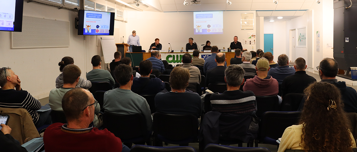 De nombreux participants s’interrogent sur les conséquences du passage à la facturation électronique. © Photo M. FALIBOIS