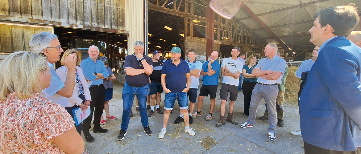 La secrétaire générale de la Préfecture des Vosges, Claire Maynadier, a annoncé que des aides à la trésorerie et des aides structurelles sont en projet. © Marion FALIBOIS