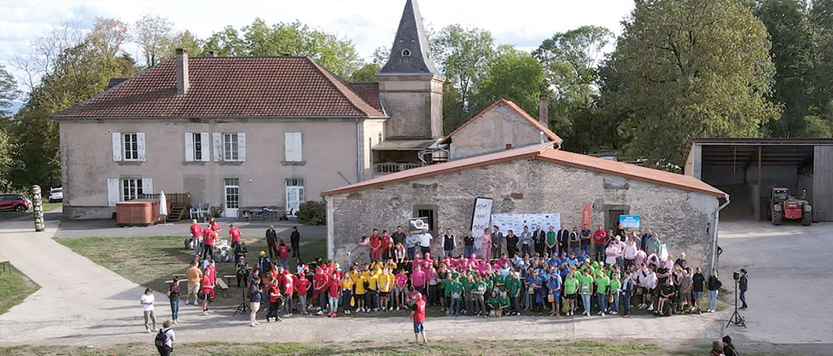 L’exploitation de la famille Tétard, à Barchain, a accueilli près de 200 personnes à l’occasion du challenge inter-lycées de l’APAL'. © Yannick DERHILLE