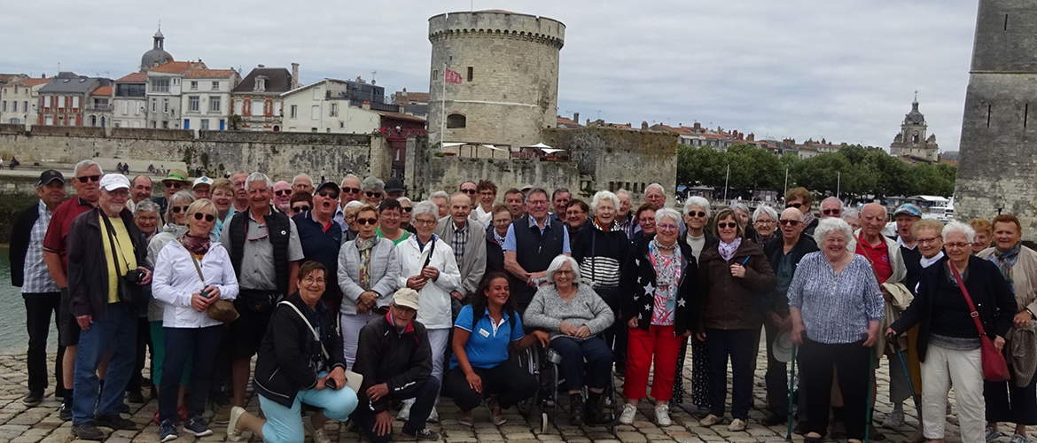 Du 8 au 15 juin, un groupe de 57 adhérents à la Section des Anciens Exploitants de la FDSEA 88 était en voyage sur l’île d’Oléron. © SDAE 88