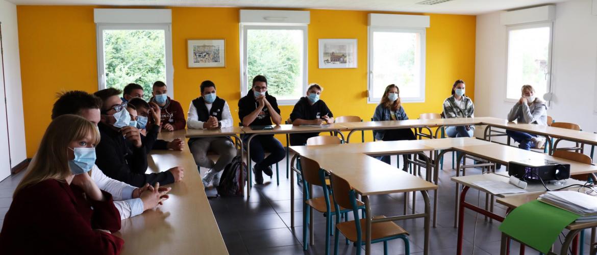 Les étudiants participaient à un temps d’échange pour apprendre à se connaitre et témoigner de leurs attentes.  