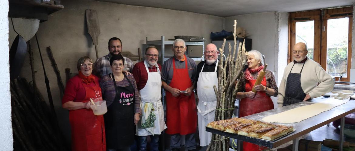 (De G. à D.) Germaine Choux, Florian Boit, Nicole Boit, Louis Boit, Jean-Paul Petelot, Denis Marin, Bernadette Boyé, Robert Choux, photo Marion Falibois.